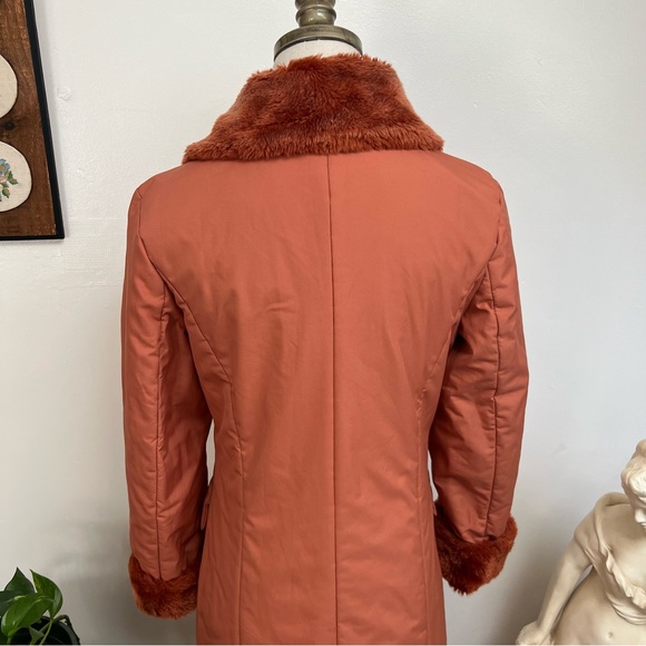 1960s Vintage Burnt Orange Long Mid Weight Coat With Faux Fur Collar - Picture 7 of 10